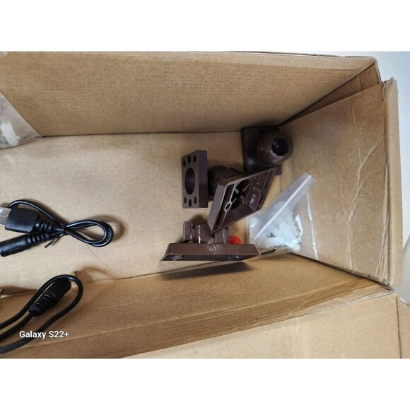 HTZSAFE Solar Wireless Driveway Alarm System 1 Receiver + 3 Sensors Kit Easy Set - Picture 4 of 10